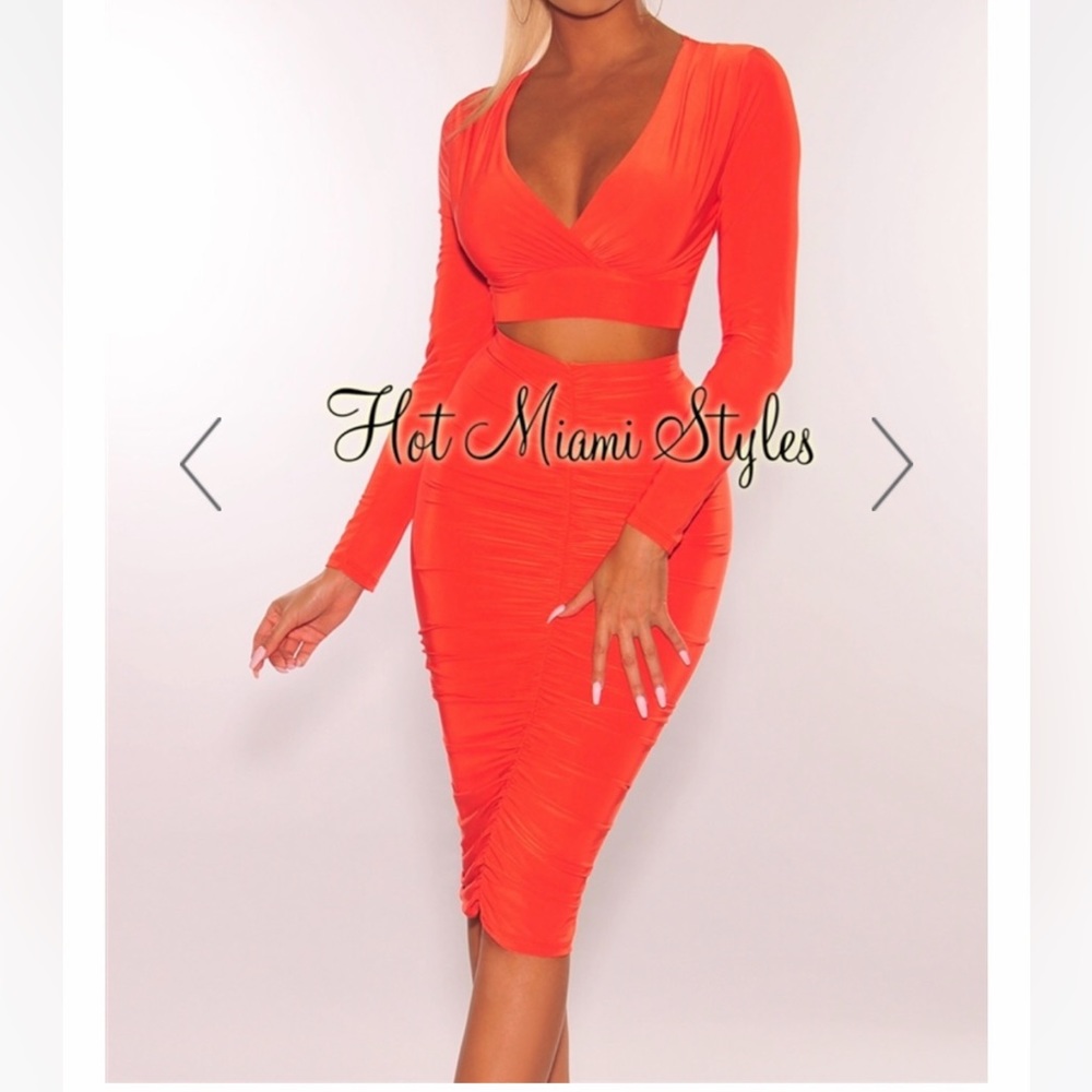 🔥 Tangerine Long Sleeve Ruched Skirt Two Piece Set 🔥